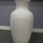 687 8271 VASE